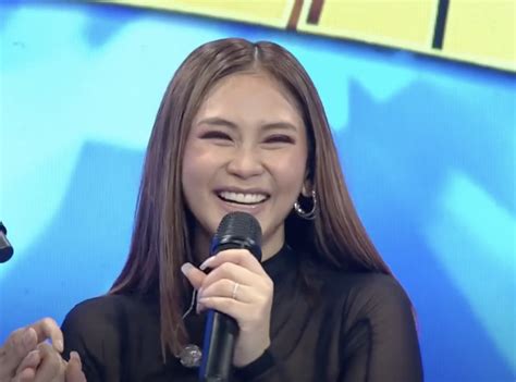 El Gran Baile de Sarah Geronimo: Una Noche de Encanto y Sorpresas Improbables