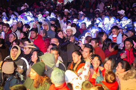  El Gran Concierto de Aster Amare: Una Noche Mágica en Addis Abeba